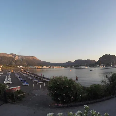 Villaggio Togo Togo 3* Vulcano (Isola)