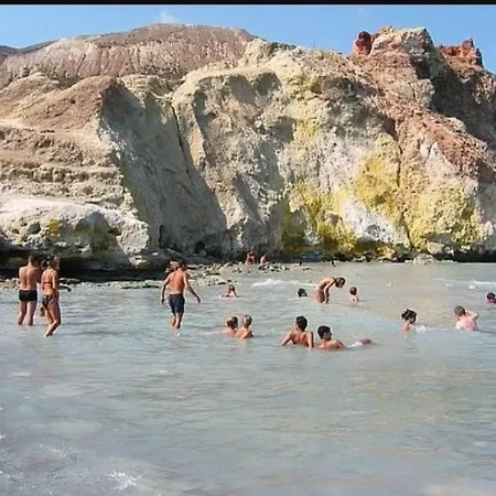 Villaggio Togo Togo Vulcano (Isola)